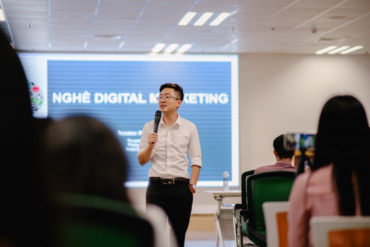 https://phungthaihoc.com/wp-content/uploads/2019/05/DSC0467-1-740x493.jpg