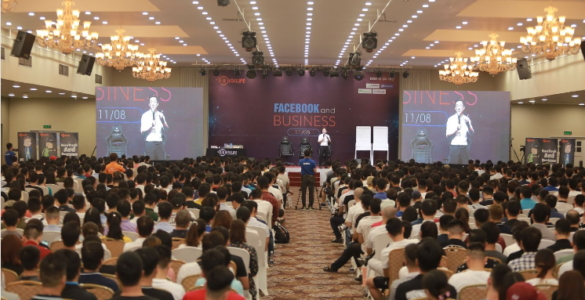 Làm sự kiện lãi lắm?